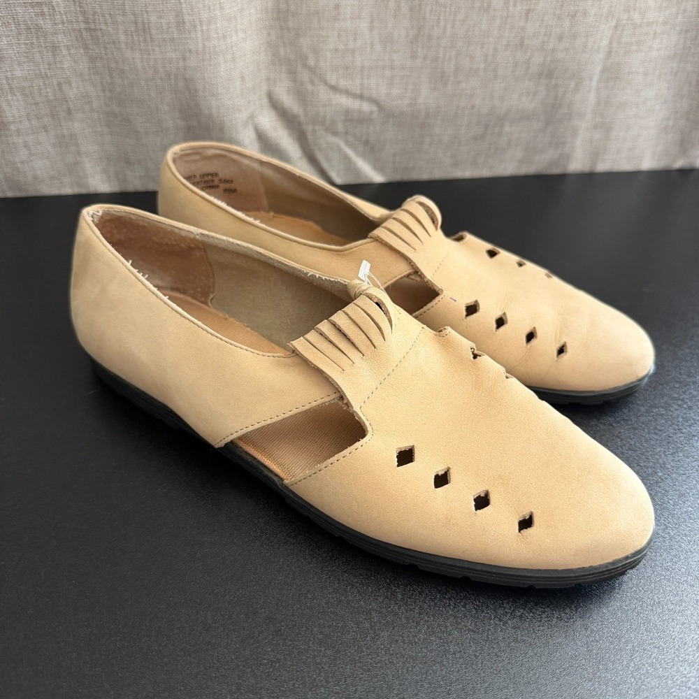 Hush Puppies Loafers Women's US 8M Beige Leather Cutout Detailed Slip-On Comfort